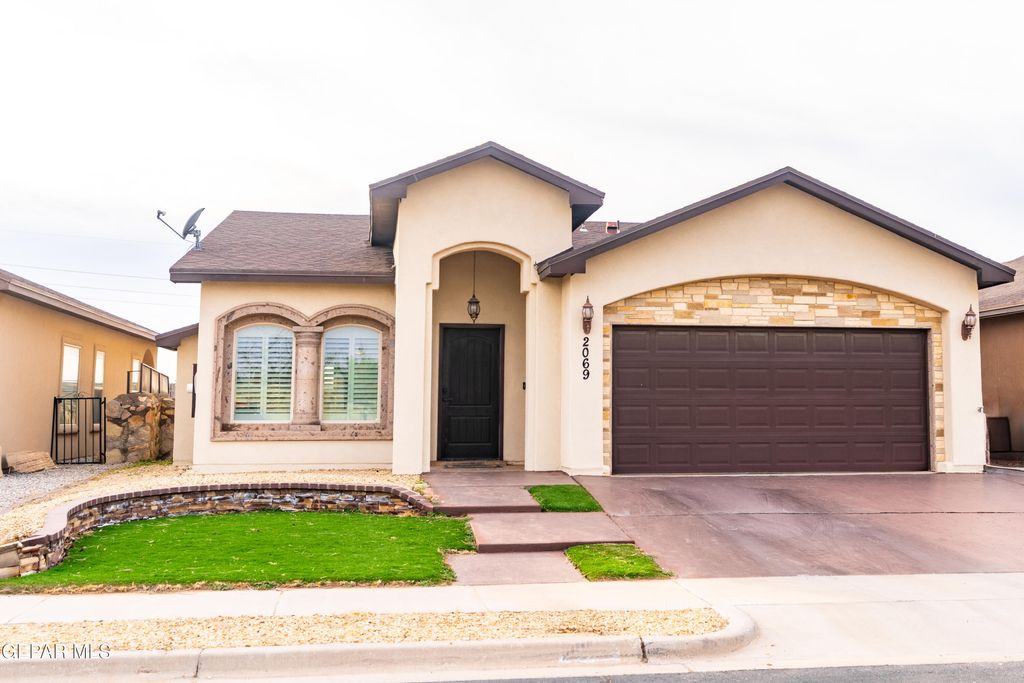 Photo of 2069 CHARLES HORAK Place, El Paso, TX 79938 (MLS # 937341)