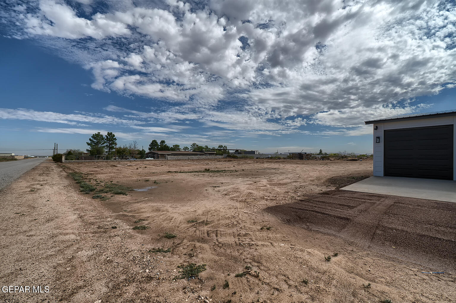 15601 NEWKIRK Road