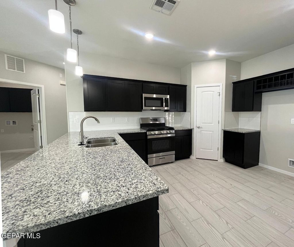 Photo of 12157 Sanaa Drive, El Paso, TX 79934 (MLS # 940359)