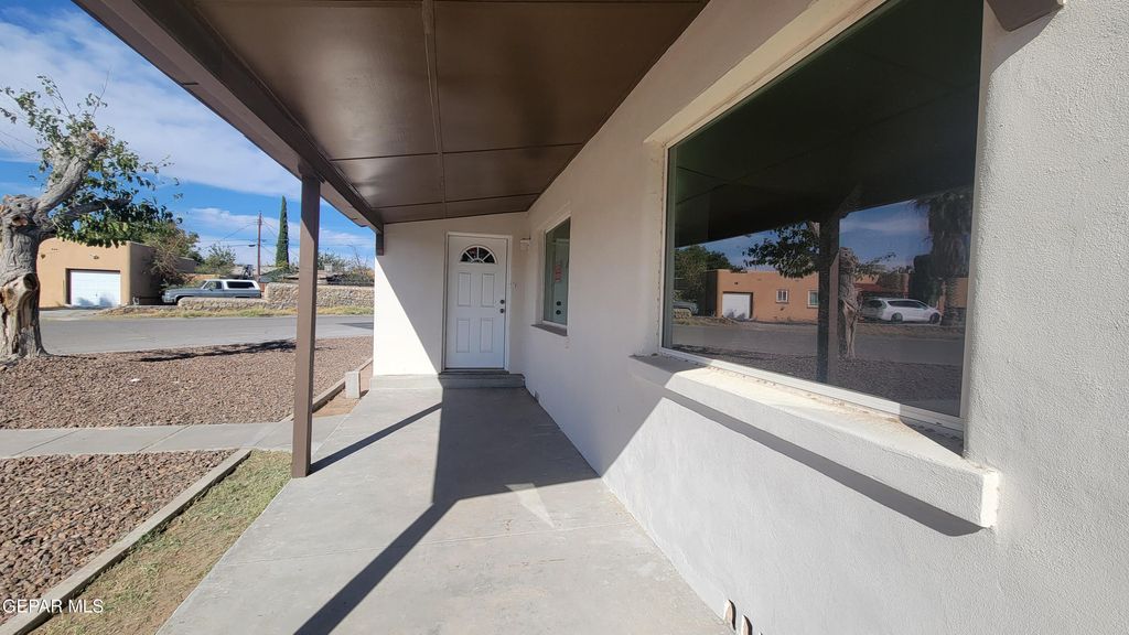 Photo of 8327 SAGELAND Way, El Paso, TX 79907 (MLS # 941156)