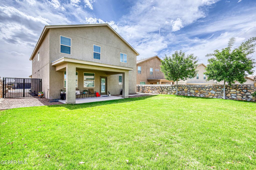 Photo of 2182 ENCHANTED CREST Drive, El Paso, TX 79911 (MLS # 942189)