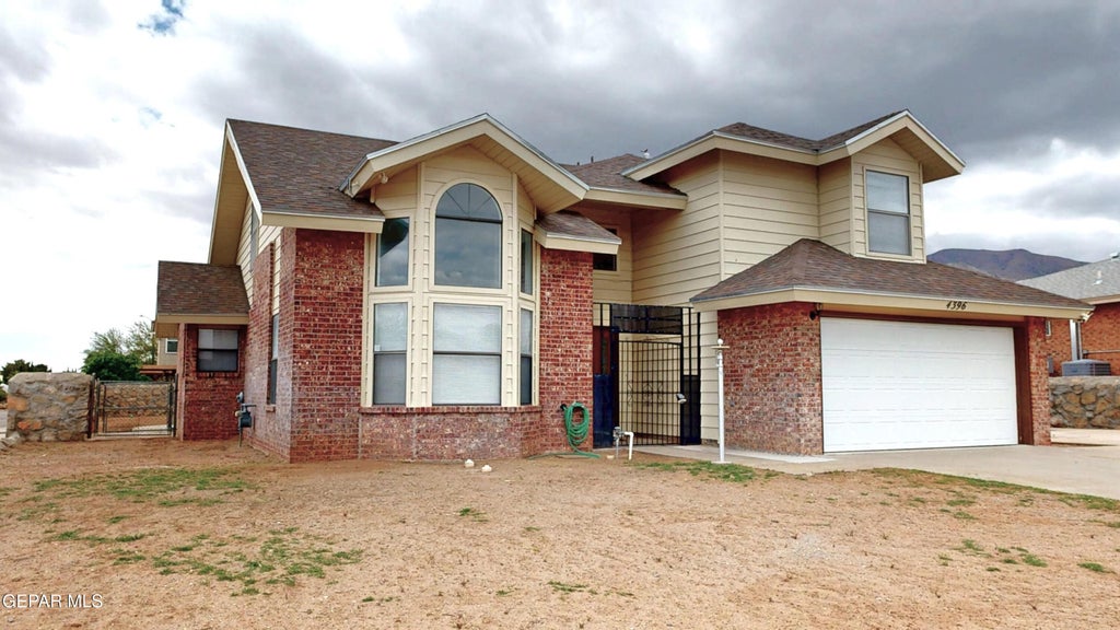 Photo of 4396 LOMA DE LUNA Drive, El Paso, TX 79934 (MLS # 943593)