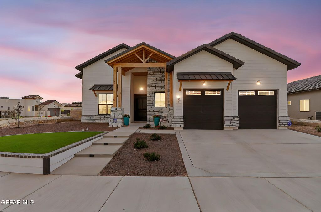 Photo of 921 NAYLAND Place, El Paso, TX 79928 (MLS # 931937)