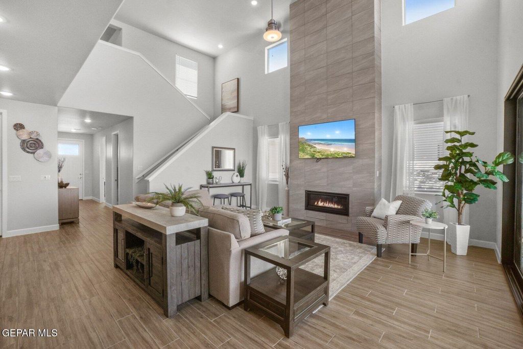Photo of 721 Paseo Clasico Street, Horizon City, TX 79928 (MLS # 931433)