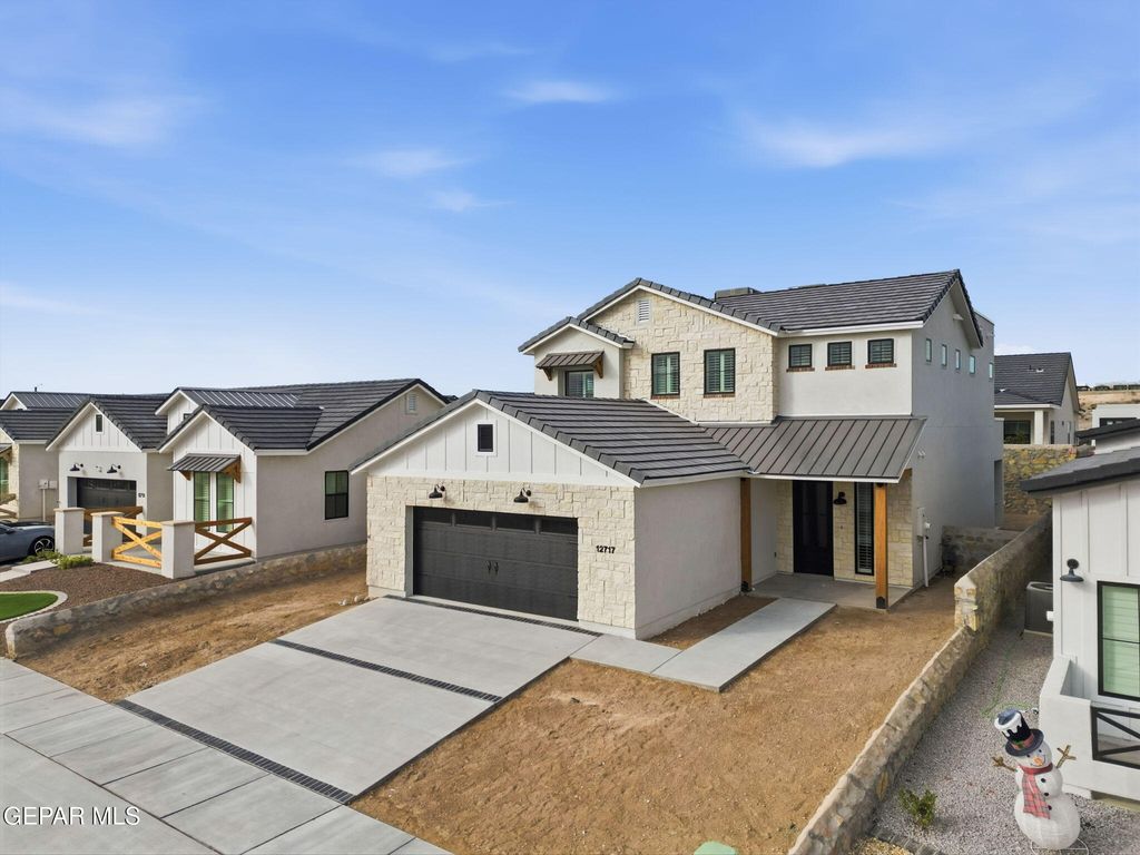 Photo of 14473 Desert Wind Drive, Horizon City, TX 79928 (MLS # 942159)