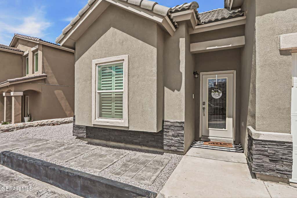 Photo of 217 STAFFS Way, El Paso, TX 79928 (MLS # 947853)