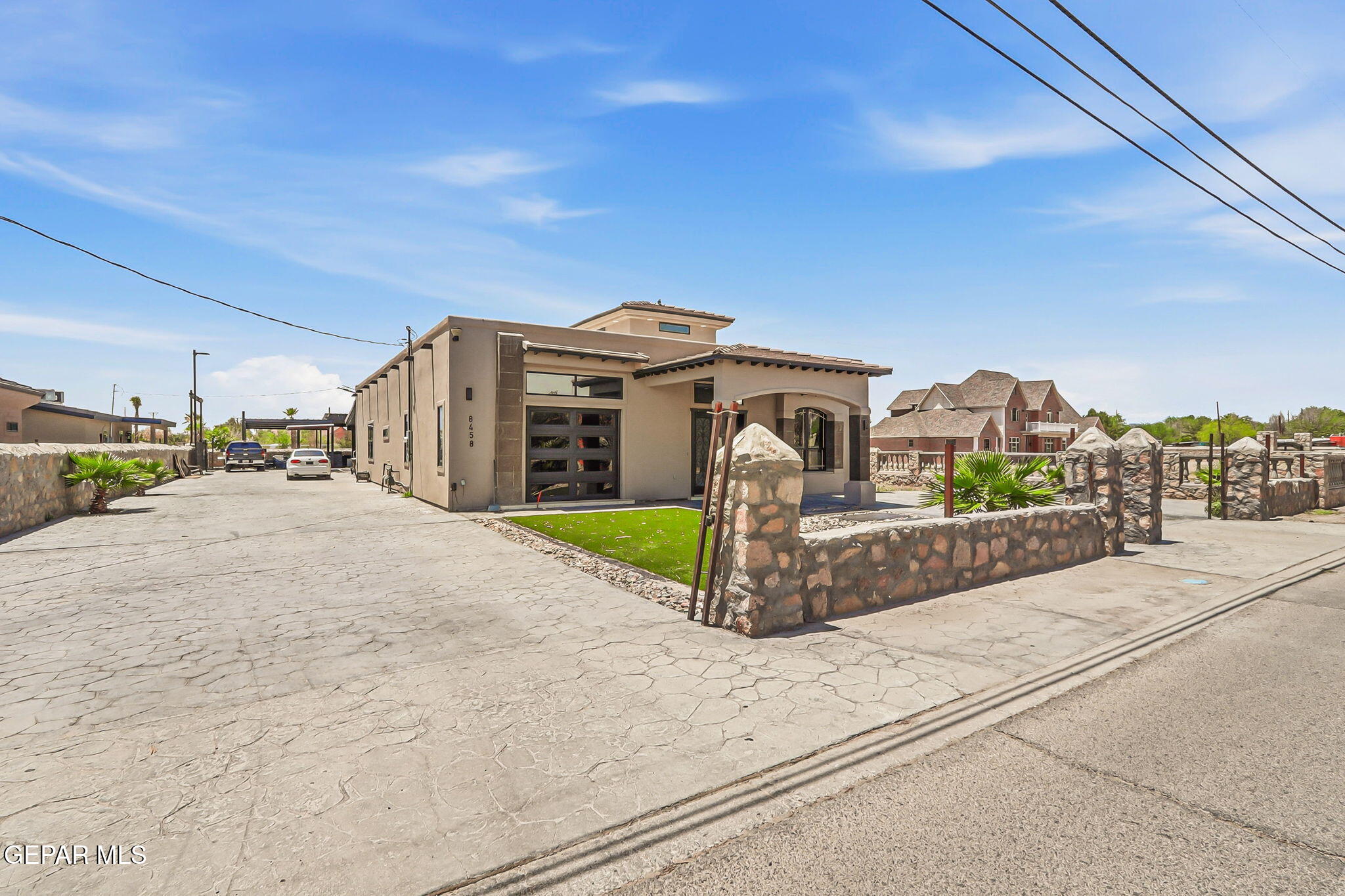 8458 ROSEWAY Drive