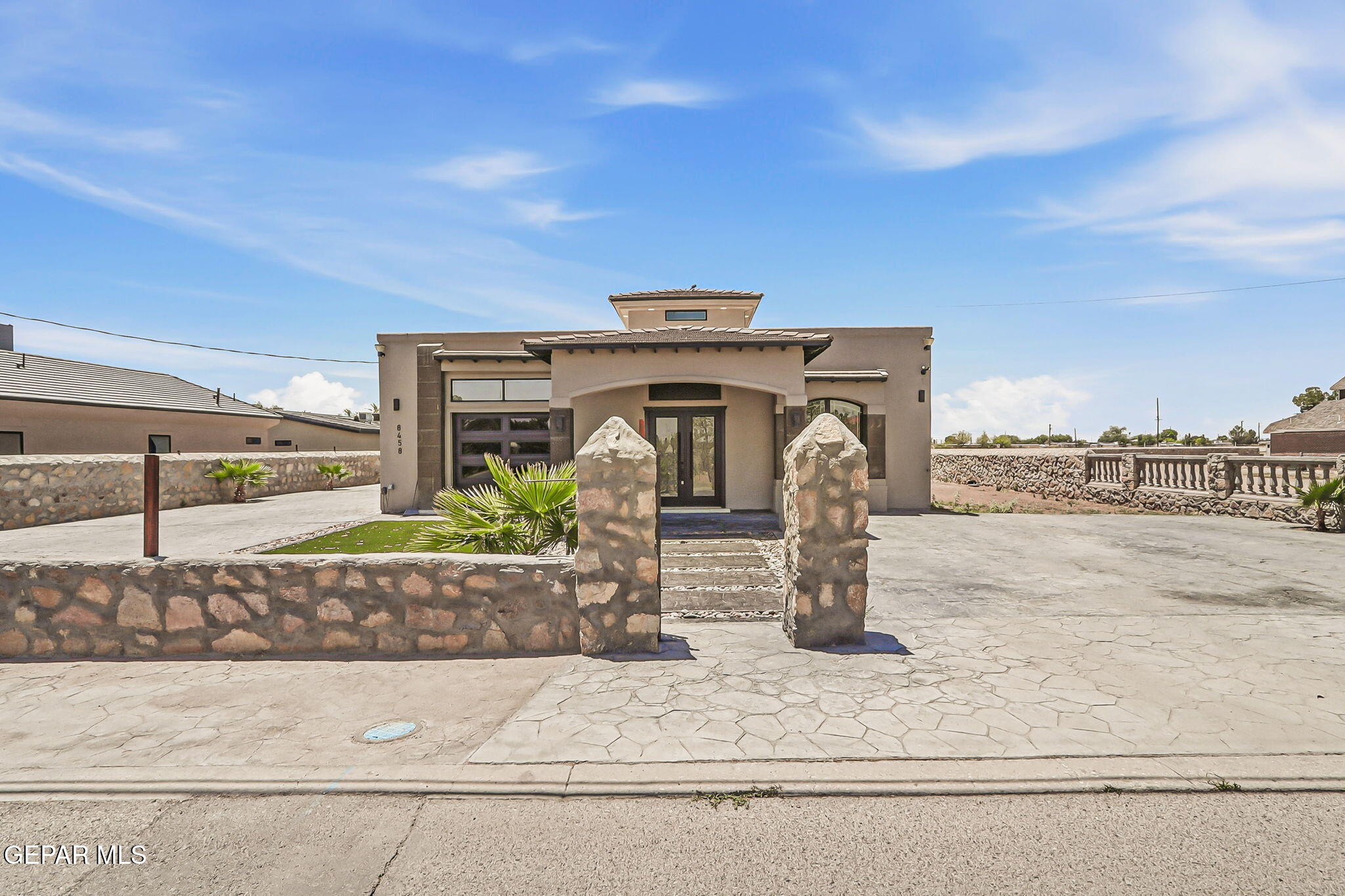 8458 ROSEWAY Drive