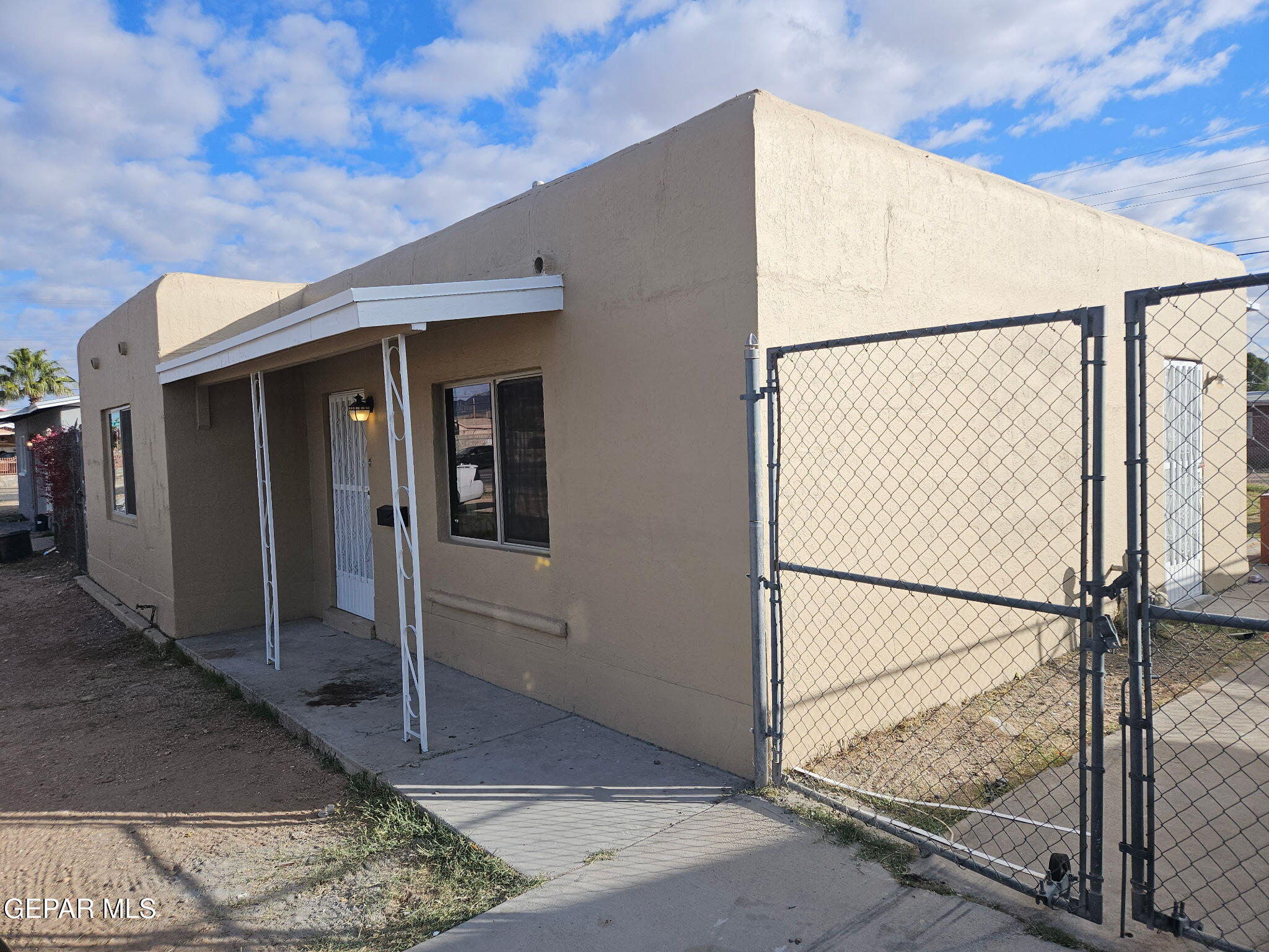 8520 DIANA Drive