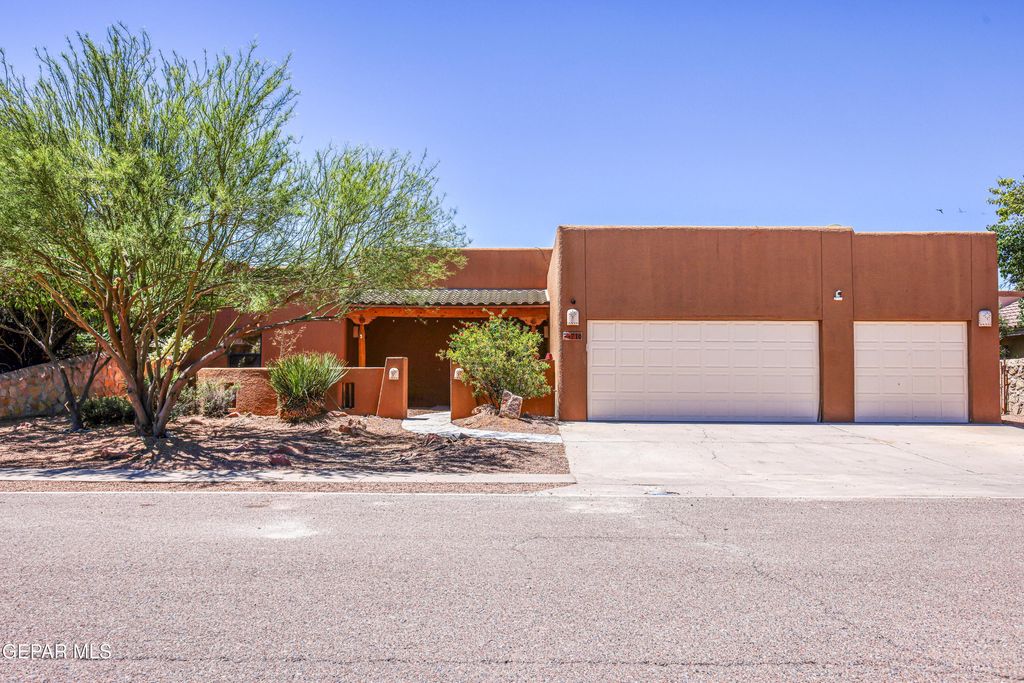 Photo of 716 Kapriz Avenue, El Paso, TX 79932 (MLS # 943813)