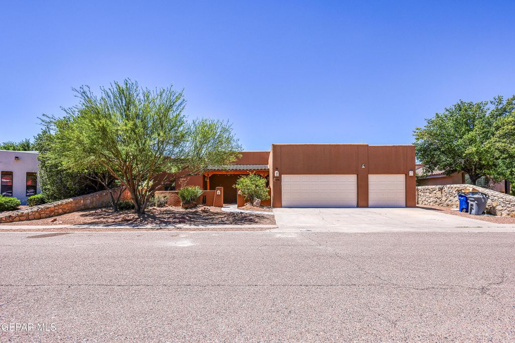 Photo of 716 Kapriz Avenue, El Paso, TX 79932 (MLS # 943813)
