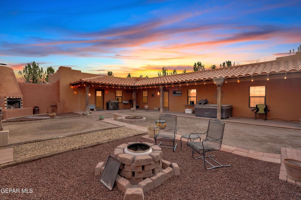 Photo of 1930 SAN JOSE Road, La Mesa, NM 88044 (MLS # 937862)