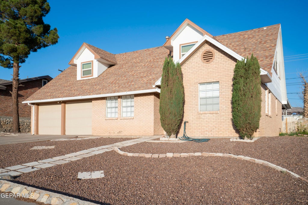 Photo of 308 CORAL HILLS Road, El Paso, TX 79912 (MLS # 945846)