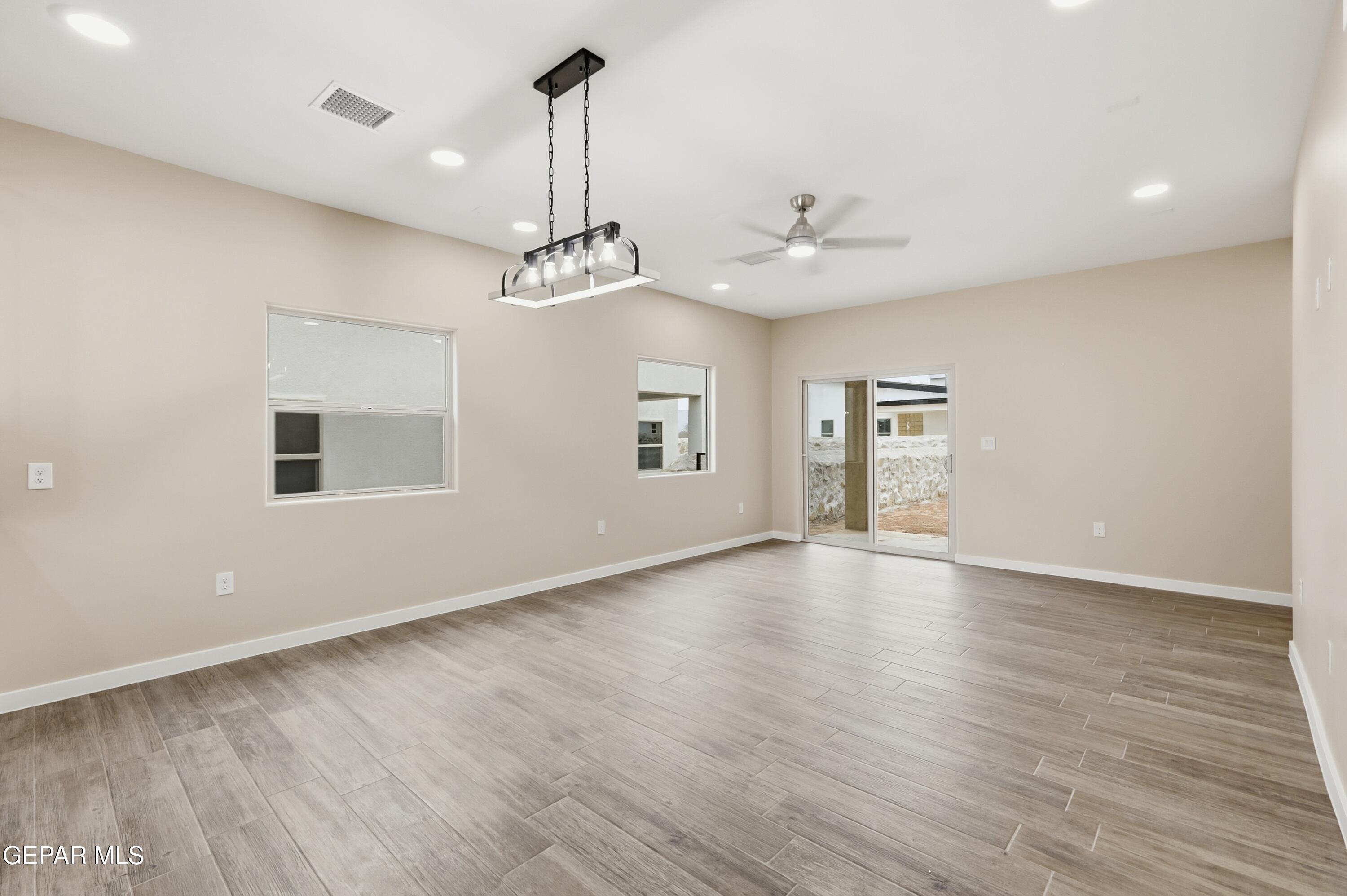 12329 JACK VOWELL Way