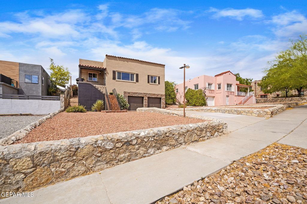 Photo of 825 GALLOWAY Drive, El Paso, TX 79902 (MLS # 943463)