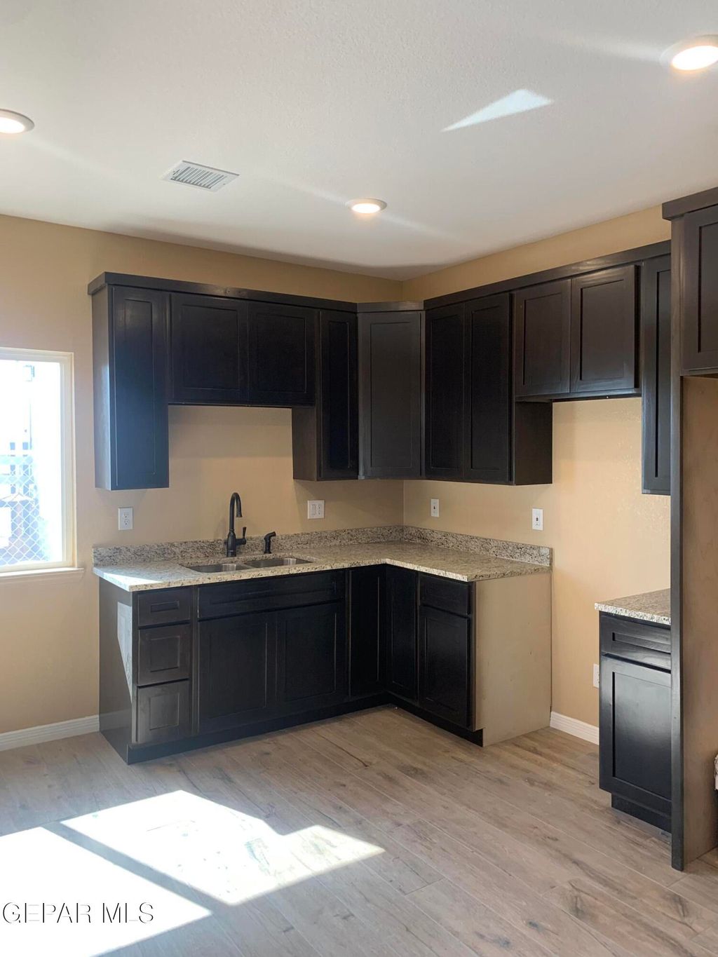 Photo of 10228 Hatchet Road, Socorro, TX 79927 (MLS # 934802)