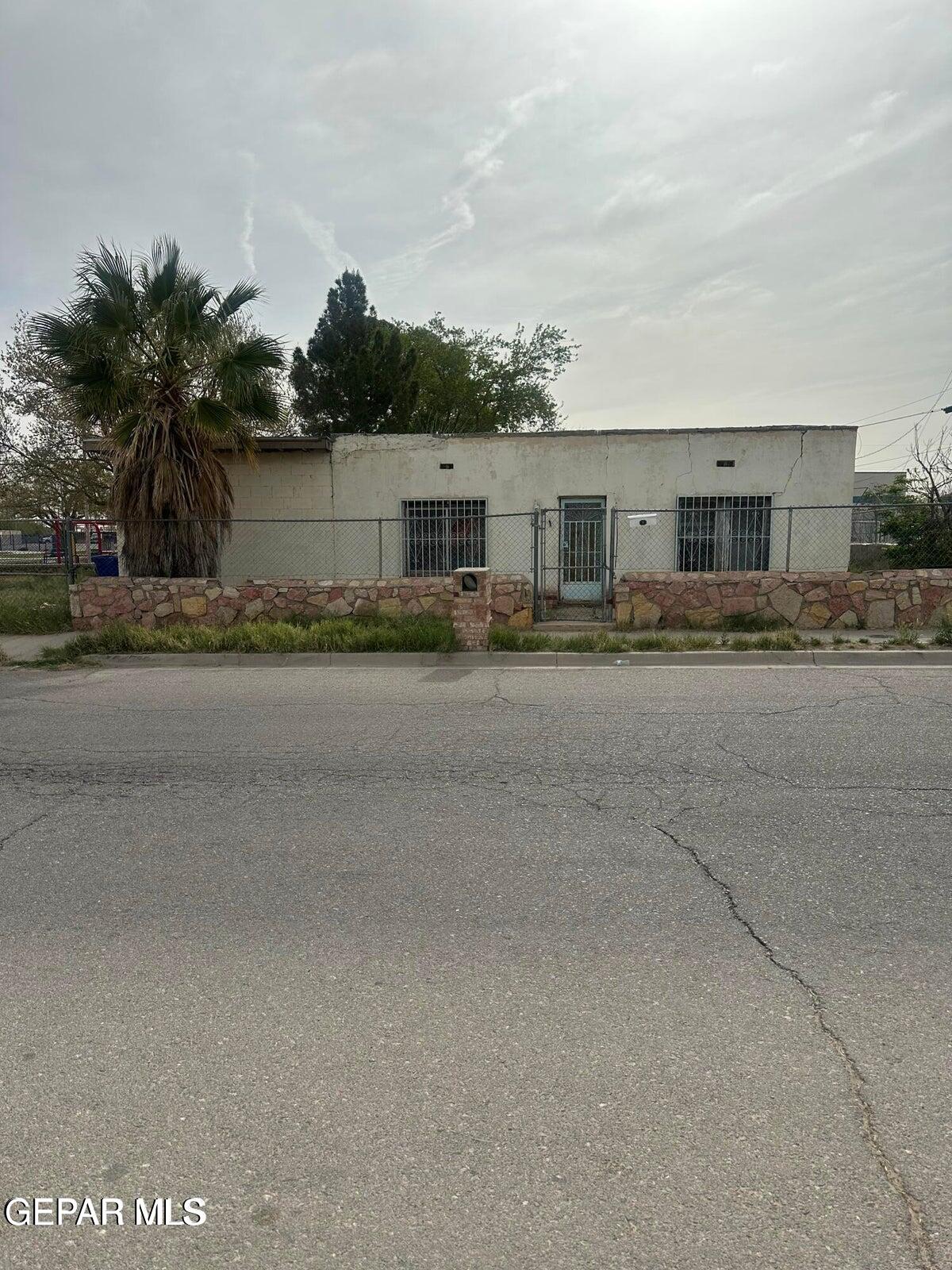 Photo 1 of 5 — 241 LONE STAR Place, El Paso, TX 79907