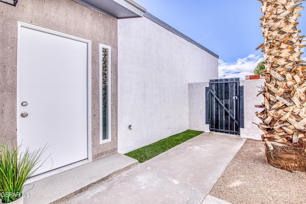 Photo of 201 MULBERRY Avenue #A, El Paso, TX 79932 (MLS # 936523)