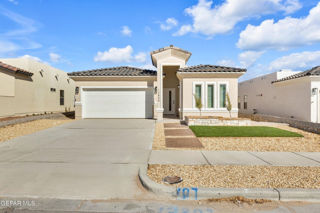 Photo of 12853 Kingsbury Avenue, El Paso, TX 79928 (MLS # 946422)