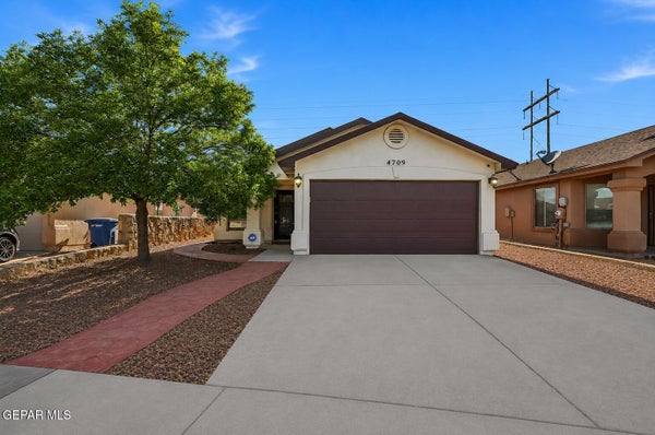 4709 KIKO A FIERRO PL, EL PASO, TX 79938 - Image 64366ba05c79f68508a951bedabd4f21/3671678655