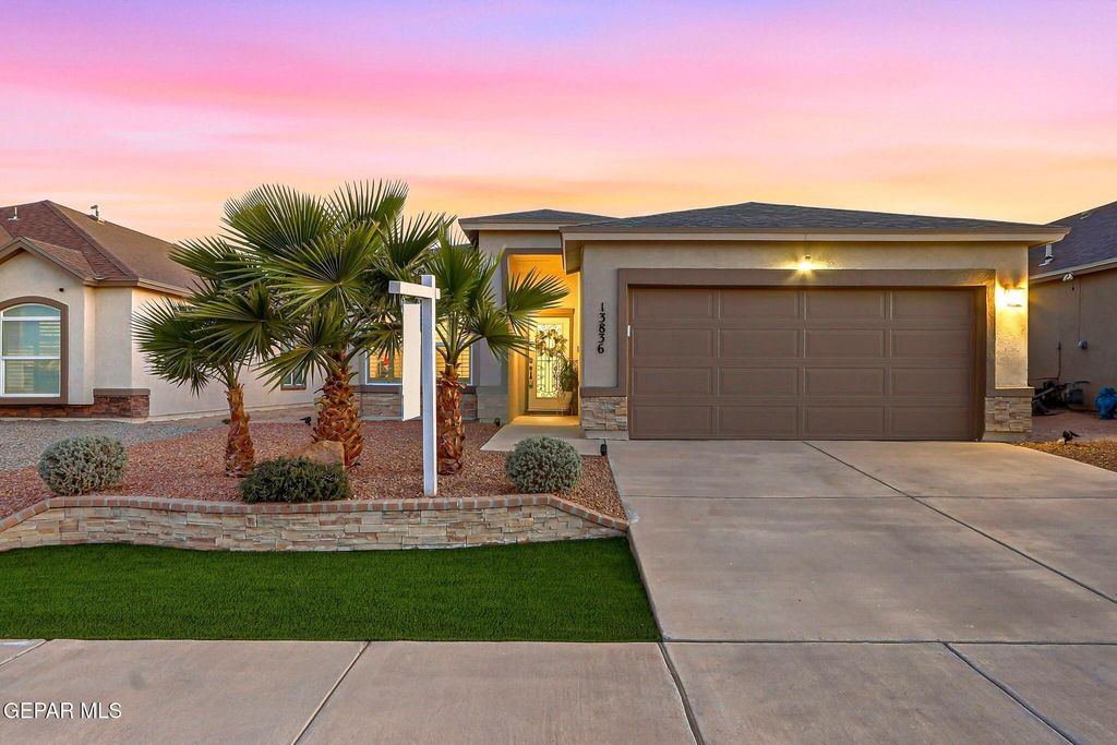 Photo of 13836 SKY RANGER Avenue, Horizon City, TX 79928 (MLS # 934621)