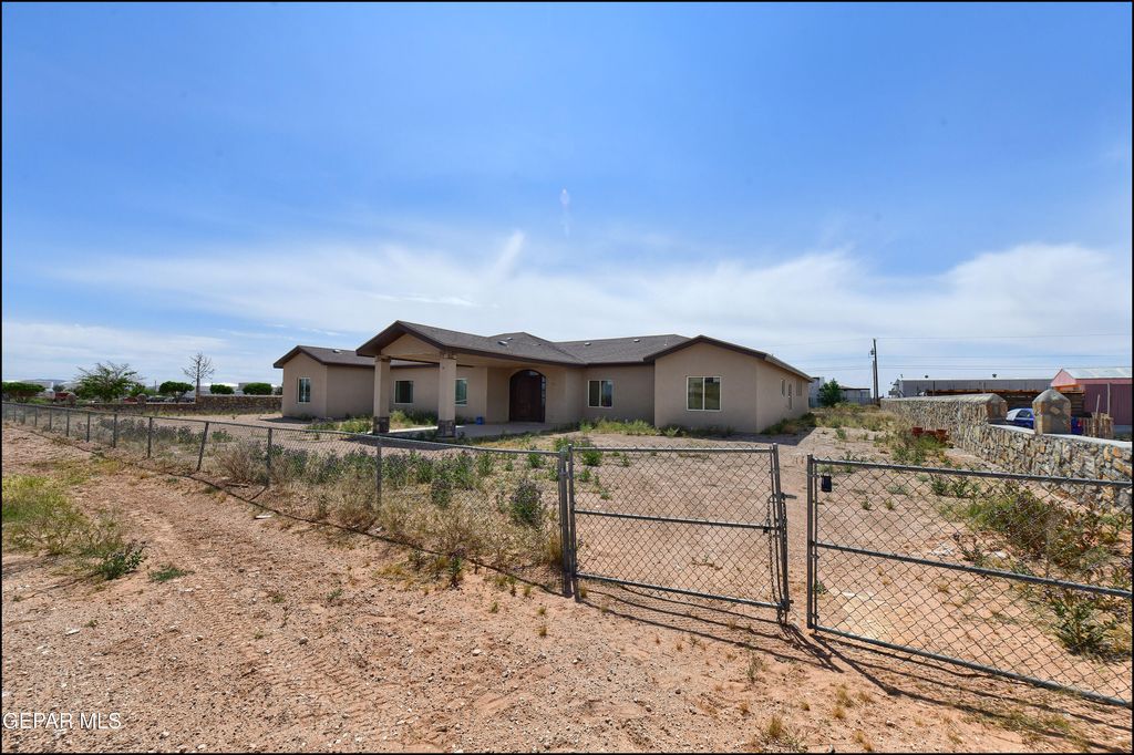 Photo of 13360 Ayla Road, El Paso, TX 79938 (MLS # 942880)