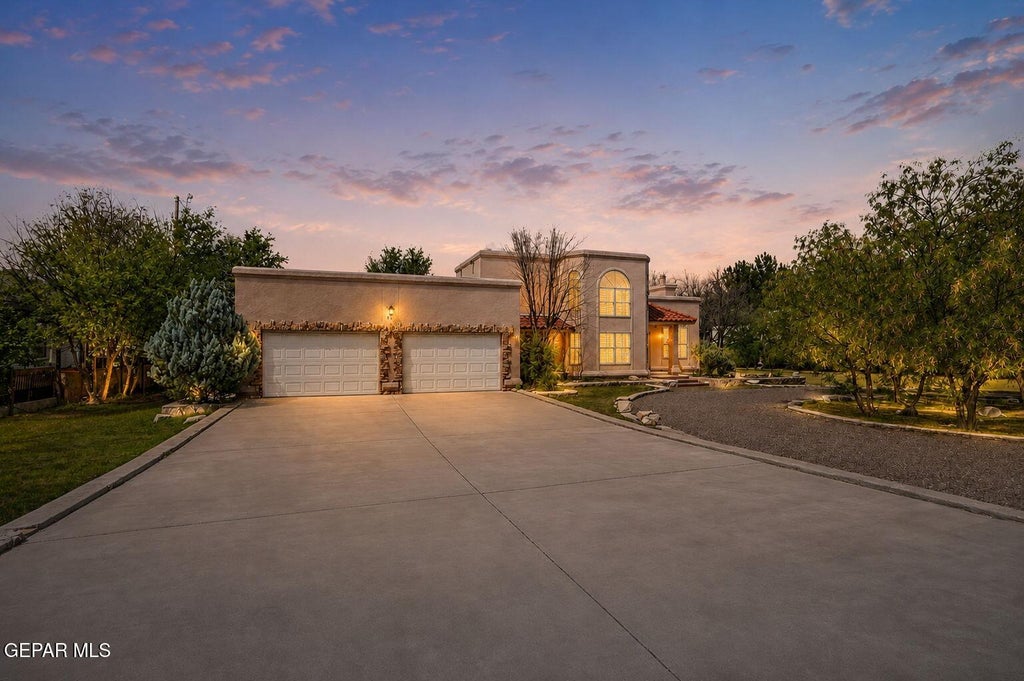 Photo of 949 KELSO Street, El Paso, TX 79932 (MLS # 949907)