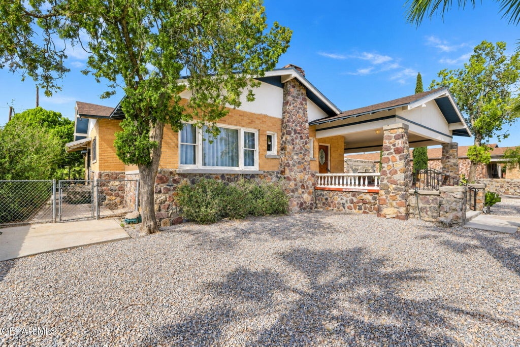 Photo of 3425 LOUISVILLE Avenue, El Paso, TX 79930 (MLS # 950766)