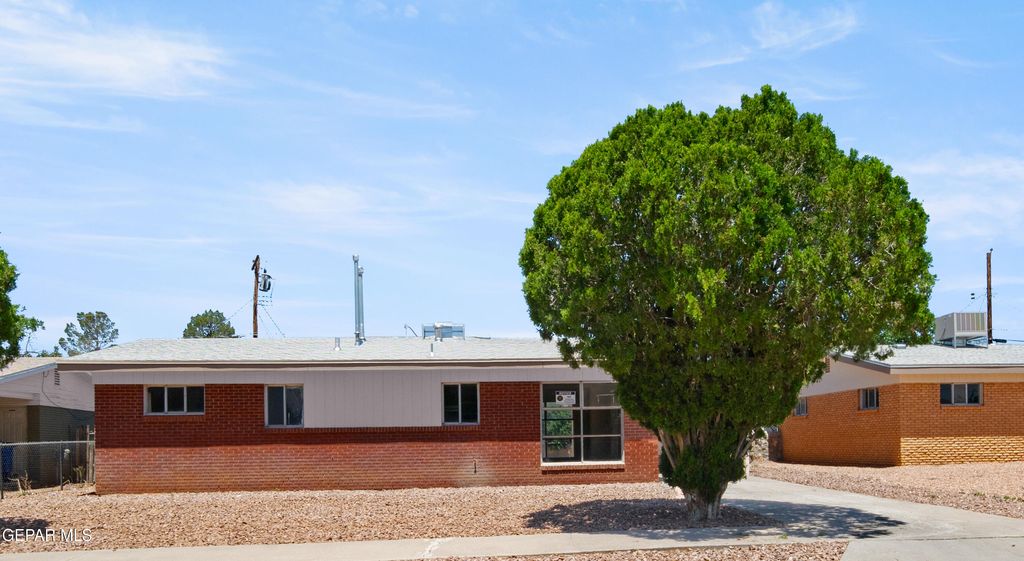 Photo of 10329 WILSHIRE Drive, El Paso, TX 79924 (MLS # 946644)