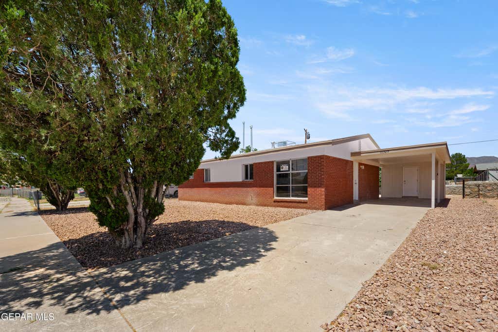 Photo of 10329 WILSHIRE Drive, El Paso, TX 79924 (MLS # 946644)