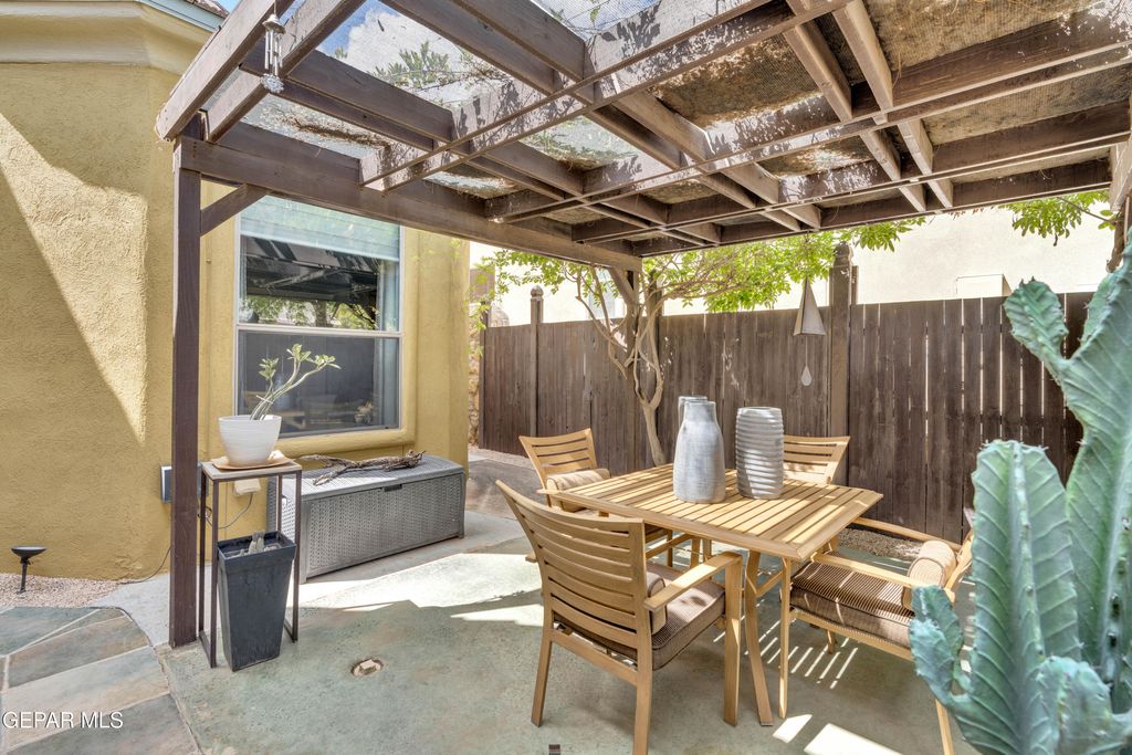 Photo of 12173 SITTING BULL Drive, El Paso, TX 79936 (MLS # 941699)