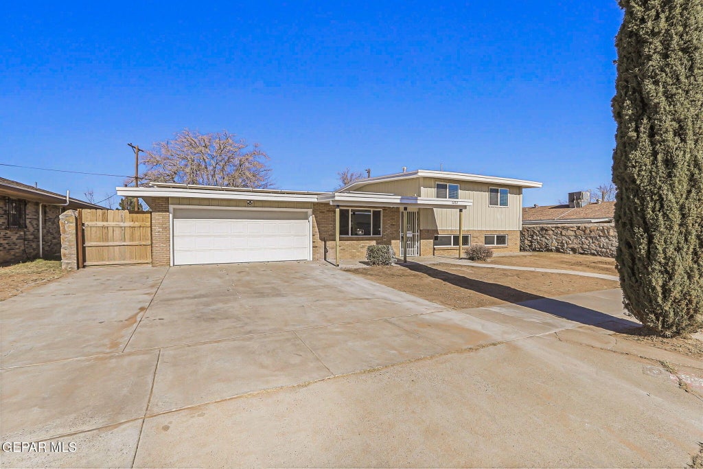 Photo of 5313 MARCILLUS Avenue, El Paso, TX 79924 (MLS # 937571)