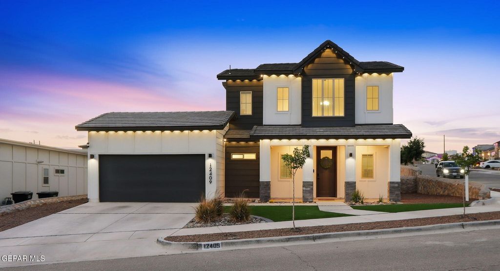 Photo of 12409 NORTHUMBERG Drive, El Paso, TX 79928 (MLS # 947226)