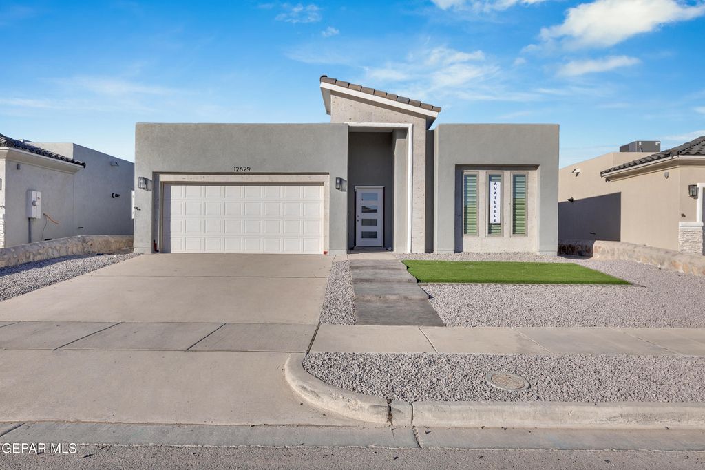 Photo of 12840 Fredericksberg Avenue, El Paso, TX 79928 (MLS # 932347)