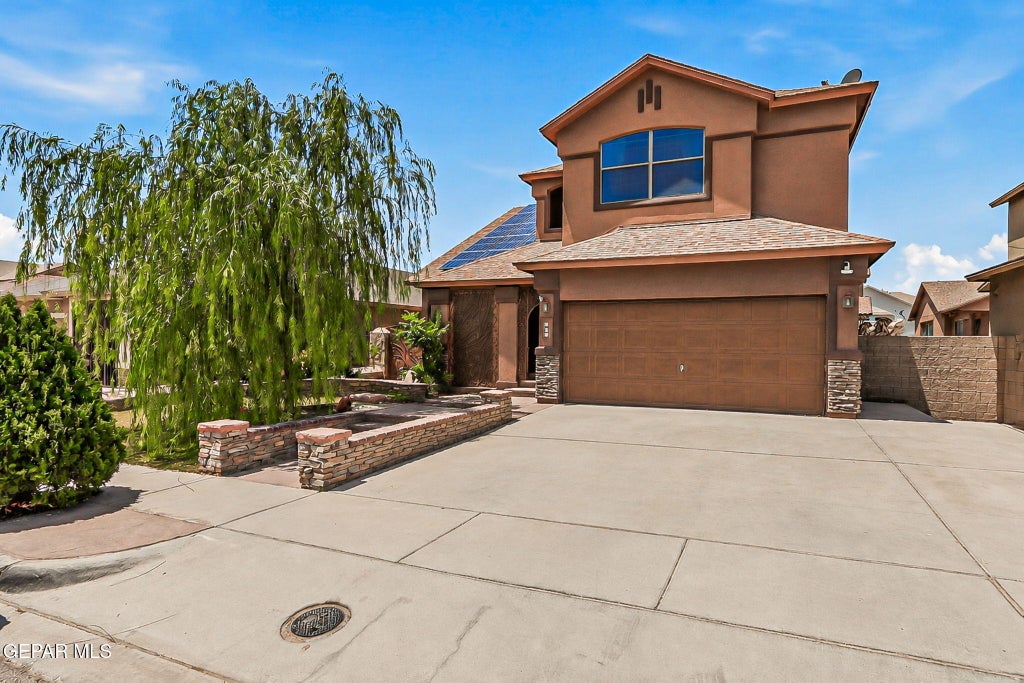Photo of 331 EMERALD WOODS Street, Horizon City, TX 79928 (MLS # 945285)