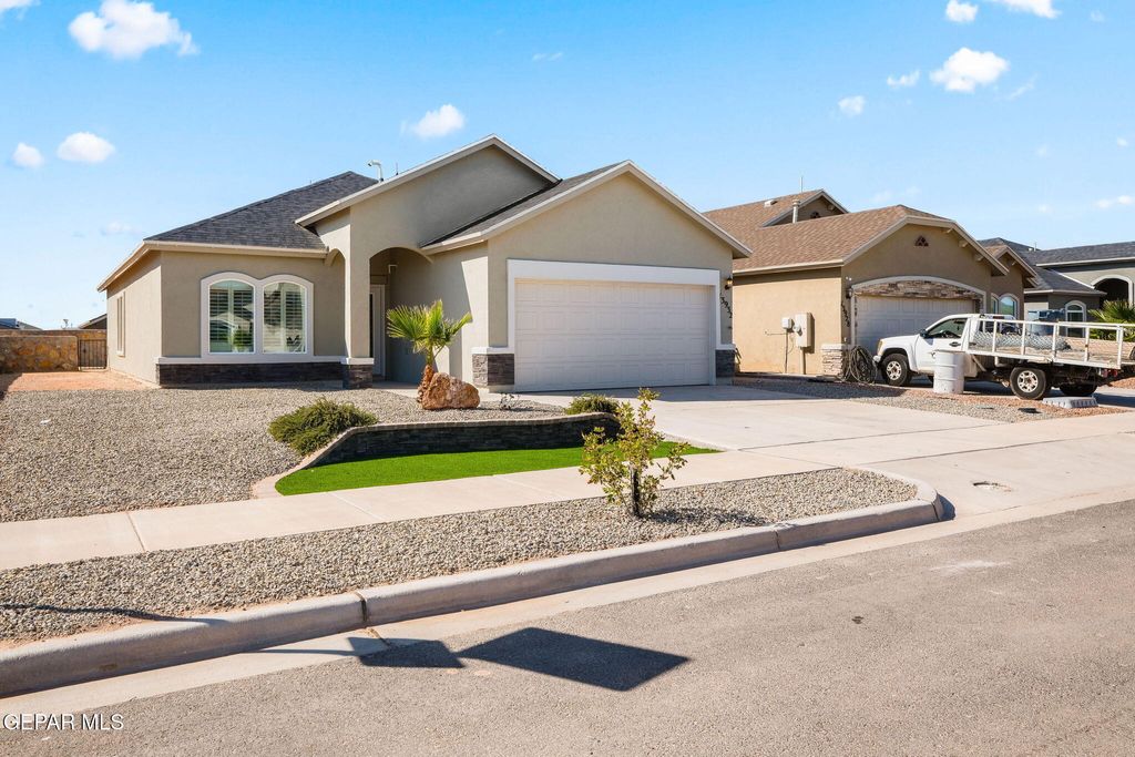 Photo of 13932 Sky Harbor Avenue, El Paso, TX 79928 (MLS # 930899)