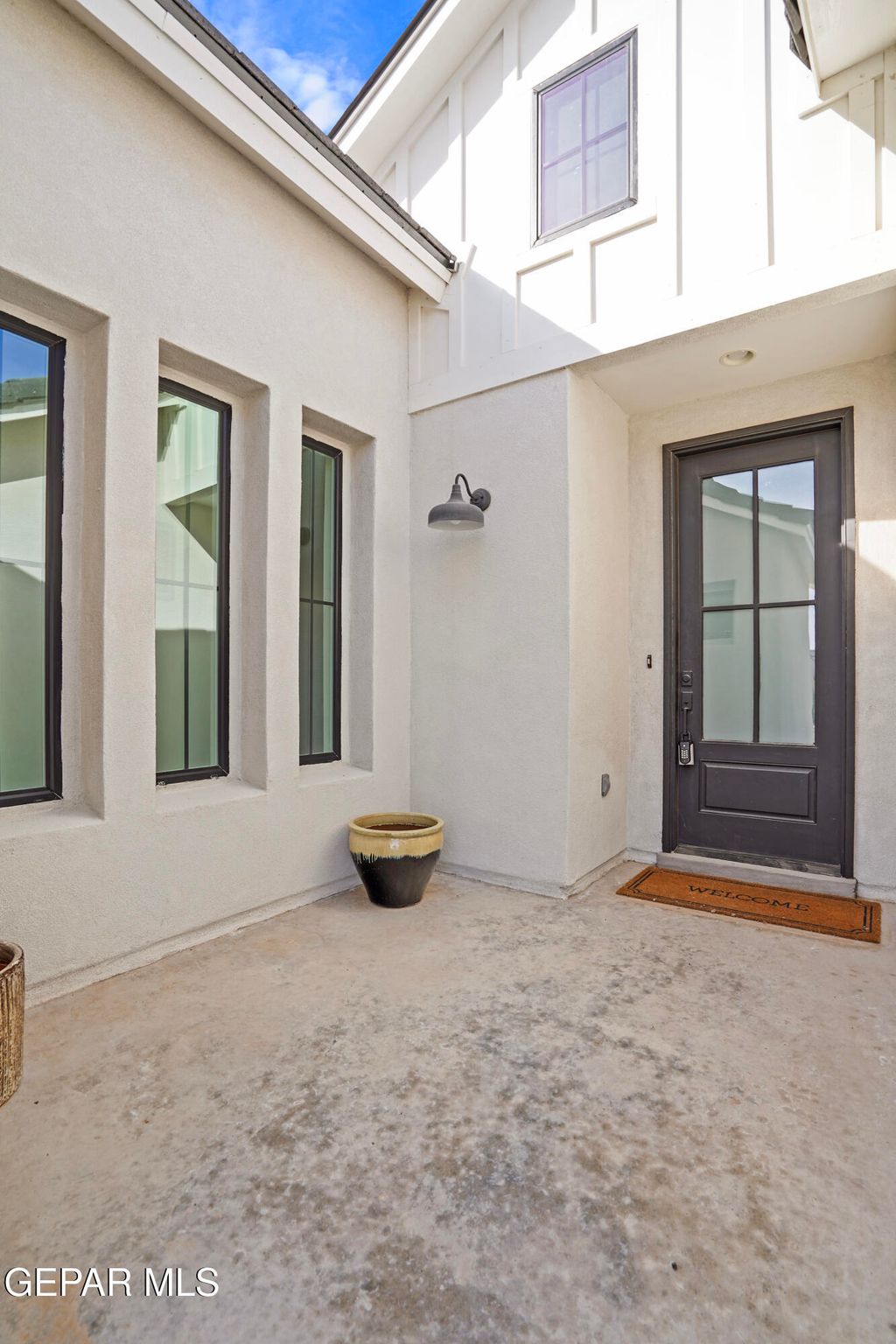 Photo of 12613 MIDDLESBROUGH Avenue, Horizon City, TX 79928 (MLS # 937815)