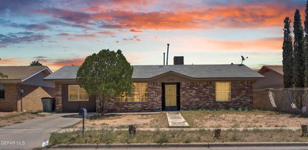 Photo of 10708 Gemstone Street, El Paso, TX 79924 (MLS # 950054)