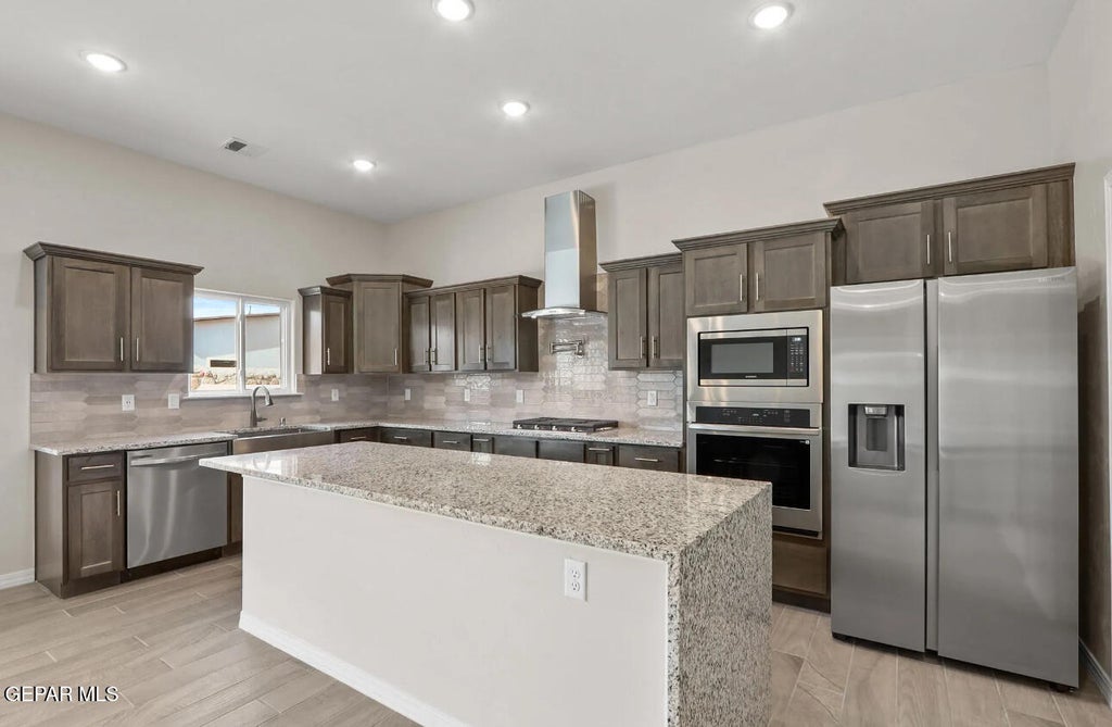 Photo of 11465 Starlight Drive Street, Socorro, TX 79927 (MLS # 952655)
