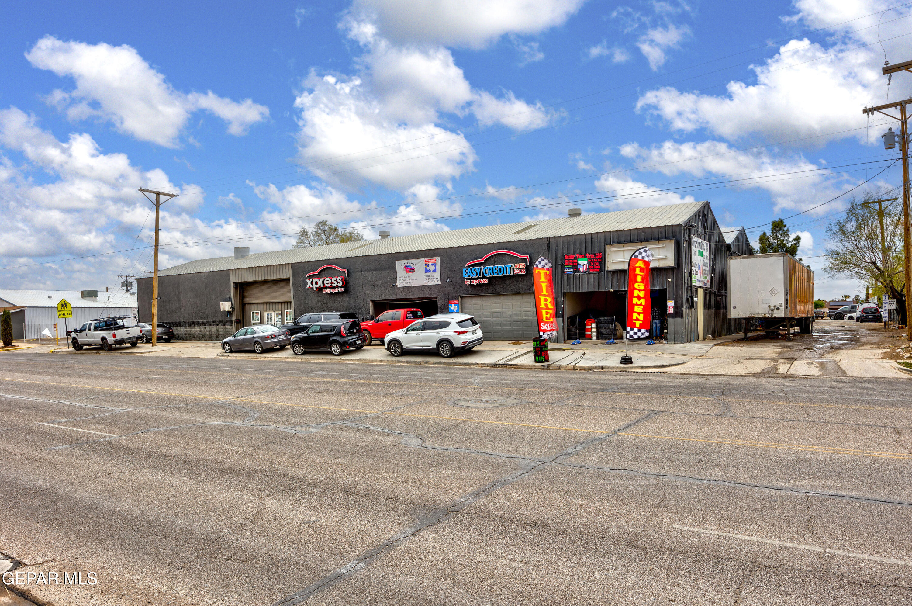 3453 Lee Blvd