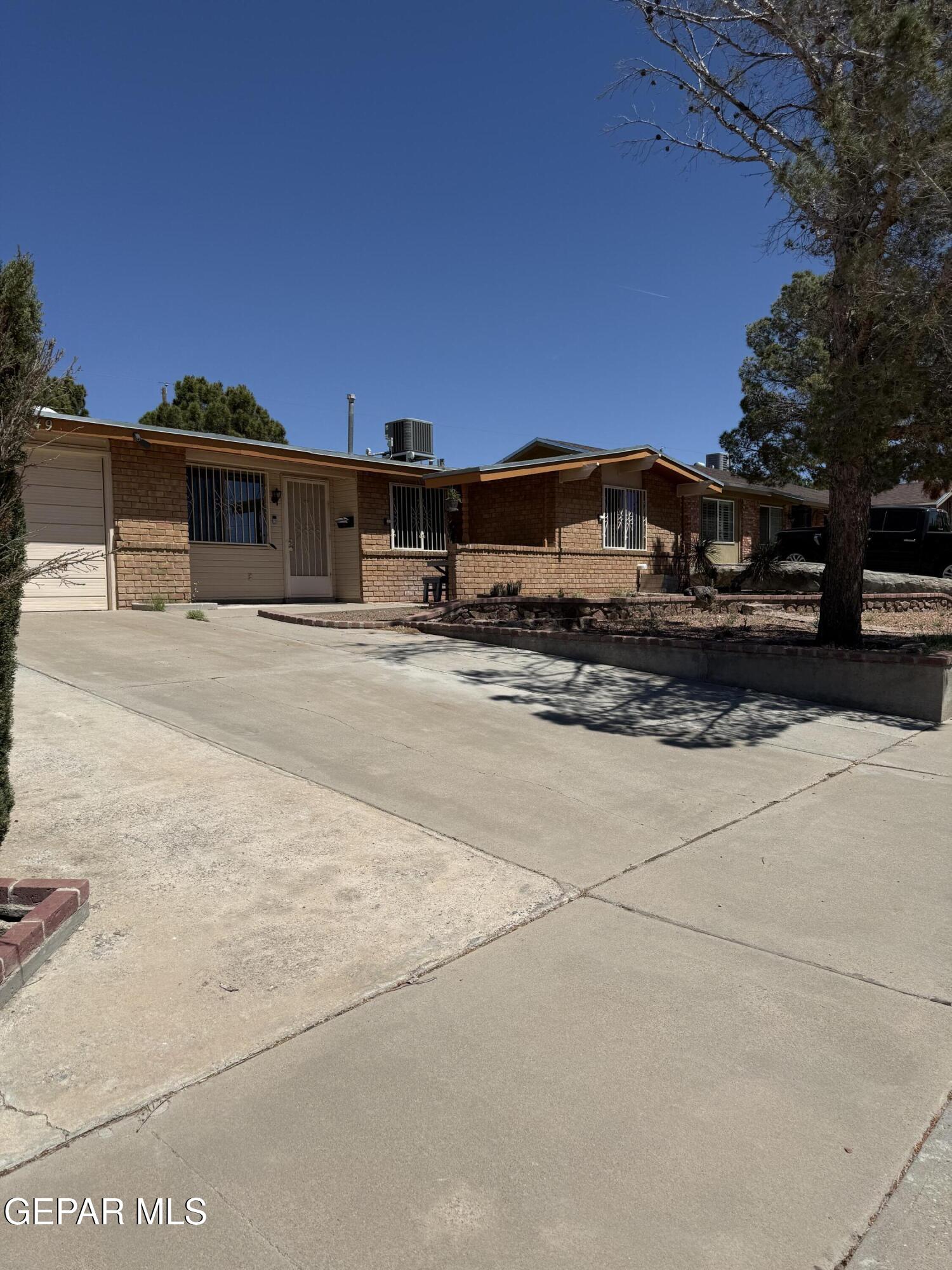 10449 CHINABERRY Drive