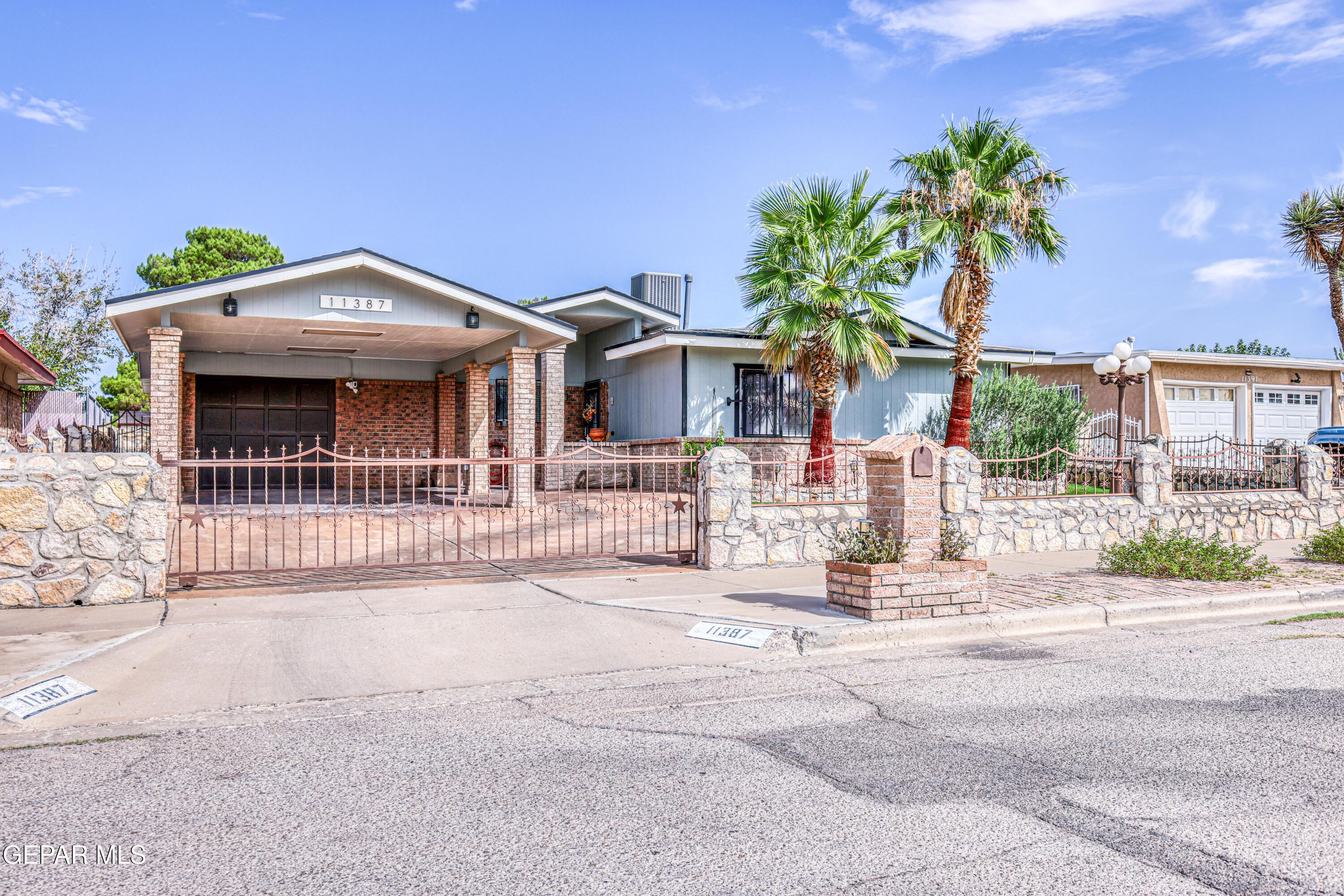 11387 BEACH FRONT Drive