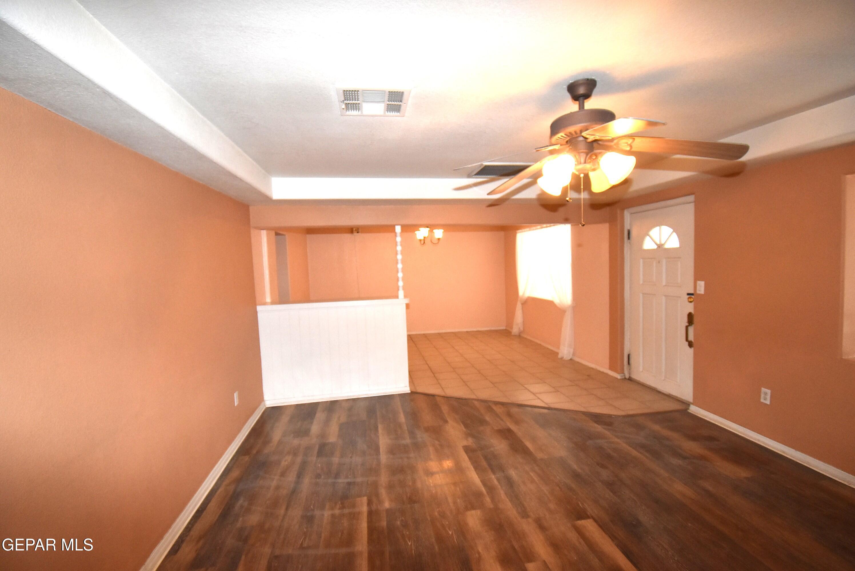 646 CASA GRANDE Place