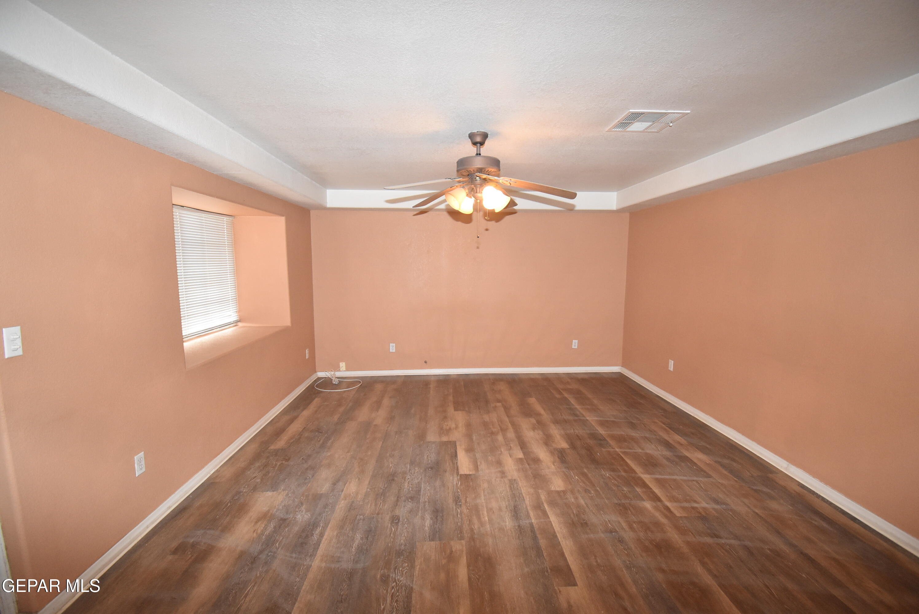 646 CASA GRANDE Place