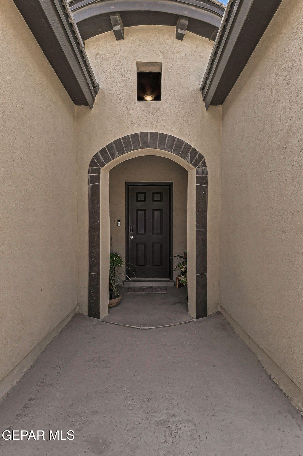 911 GREENBURY Place