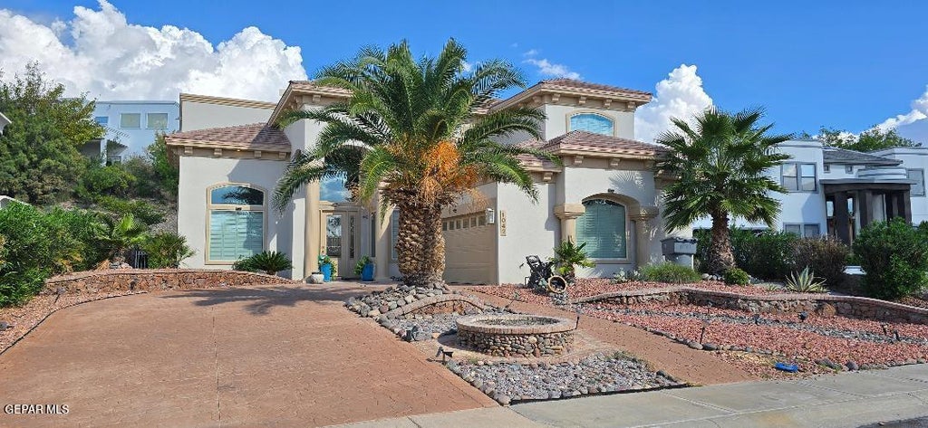 Photo of 1042 CALLE FLOR Place, El Paso, TX 79912 (MLS # 953270)