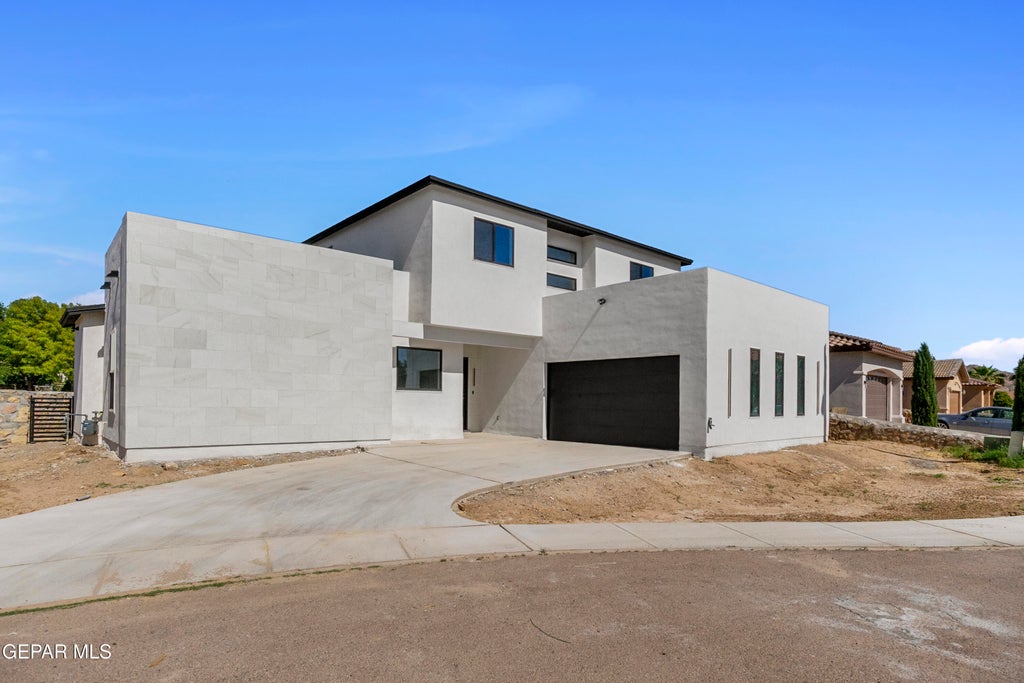 Photo of 500 COCULA Avenue, El Paso, TX 79932 (MLS # 953044)