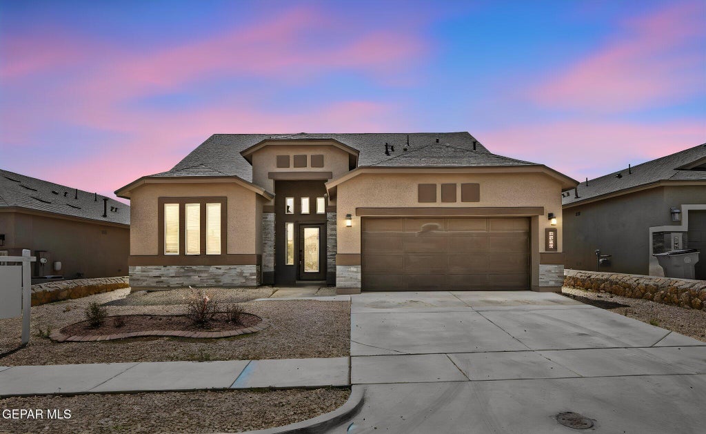 Photo of 6012 HIDDEN ACRES Drive, El Paso, TX 79924 (MLS # 950899)