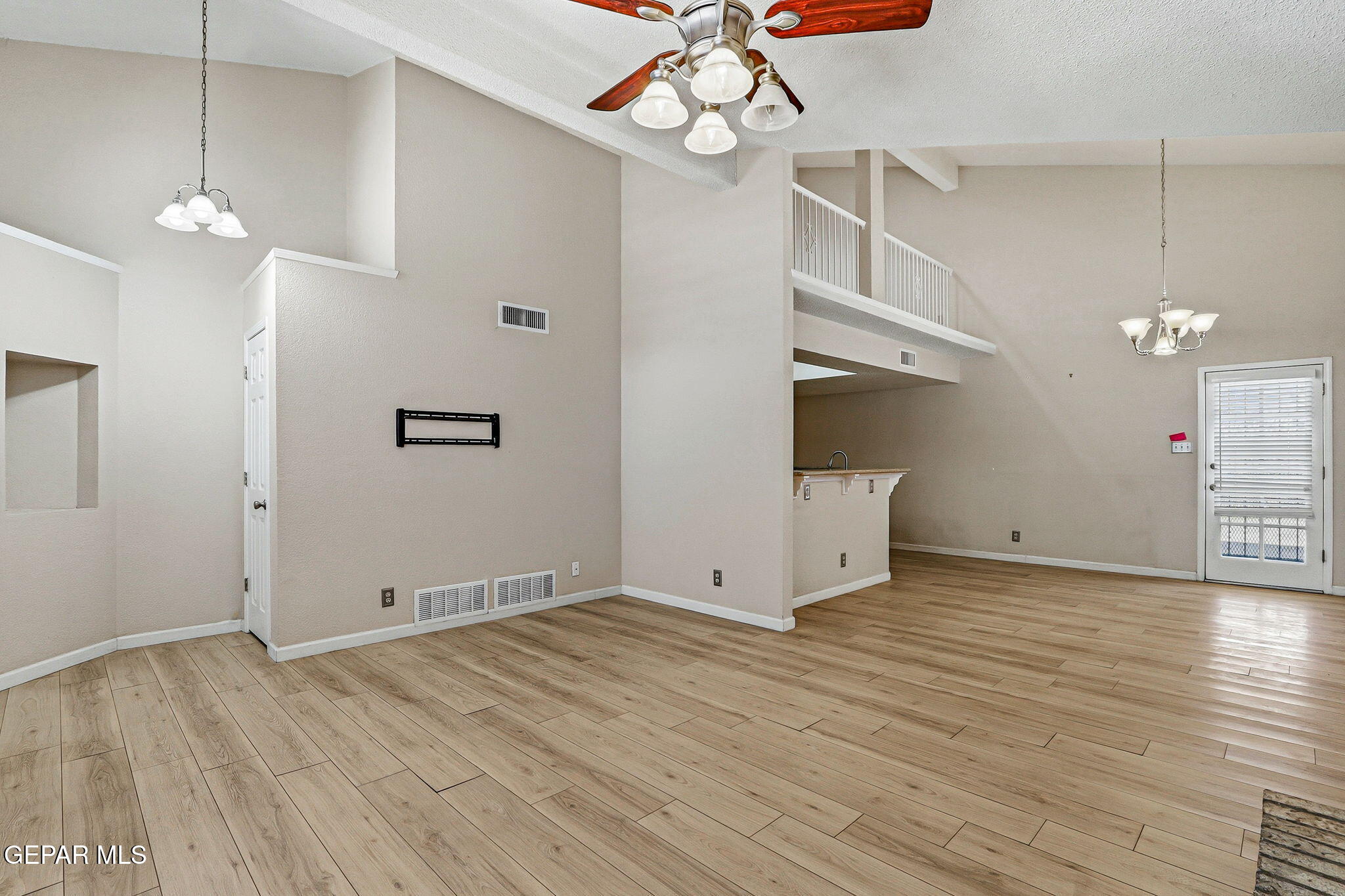 11505 CRAZY HORSE Drive