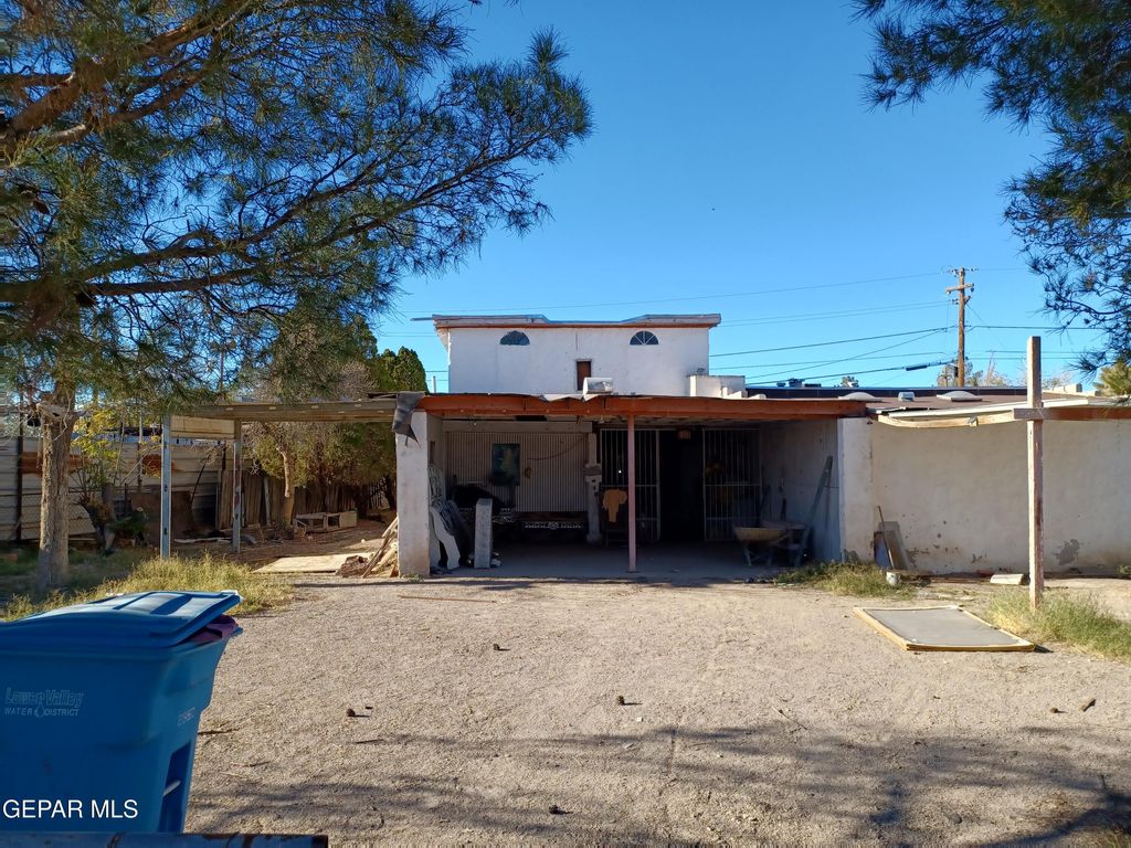 Photo of 627 MILO Drive, El Paso, TX 79927 (MLS # 945589)